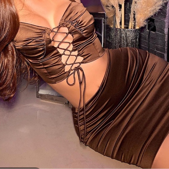 Satin skirt set - Picture 4 of 4